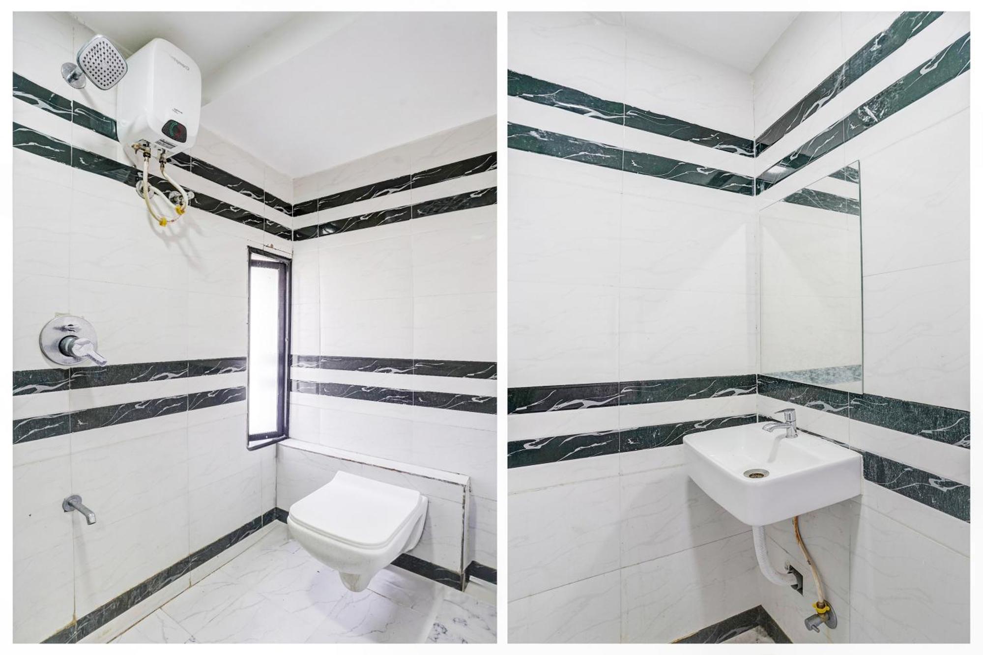 Super Collection O Maninagar Near Railway Station Formerly A1 Residency Ahmedabad Exterior photo
